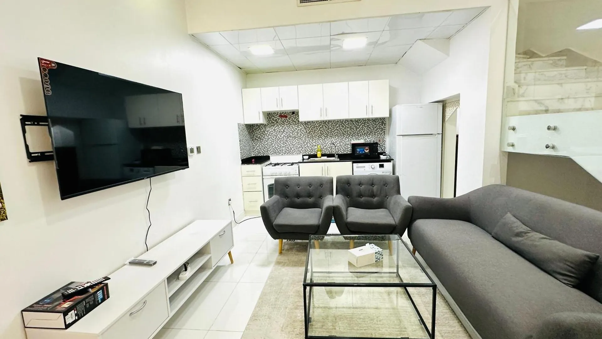 Family-Friendly Villa 1Br With Play Area+Pool. Uae 迪拜